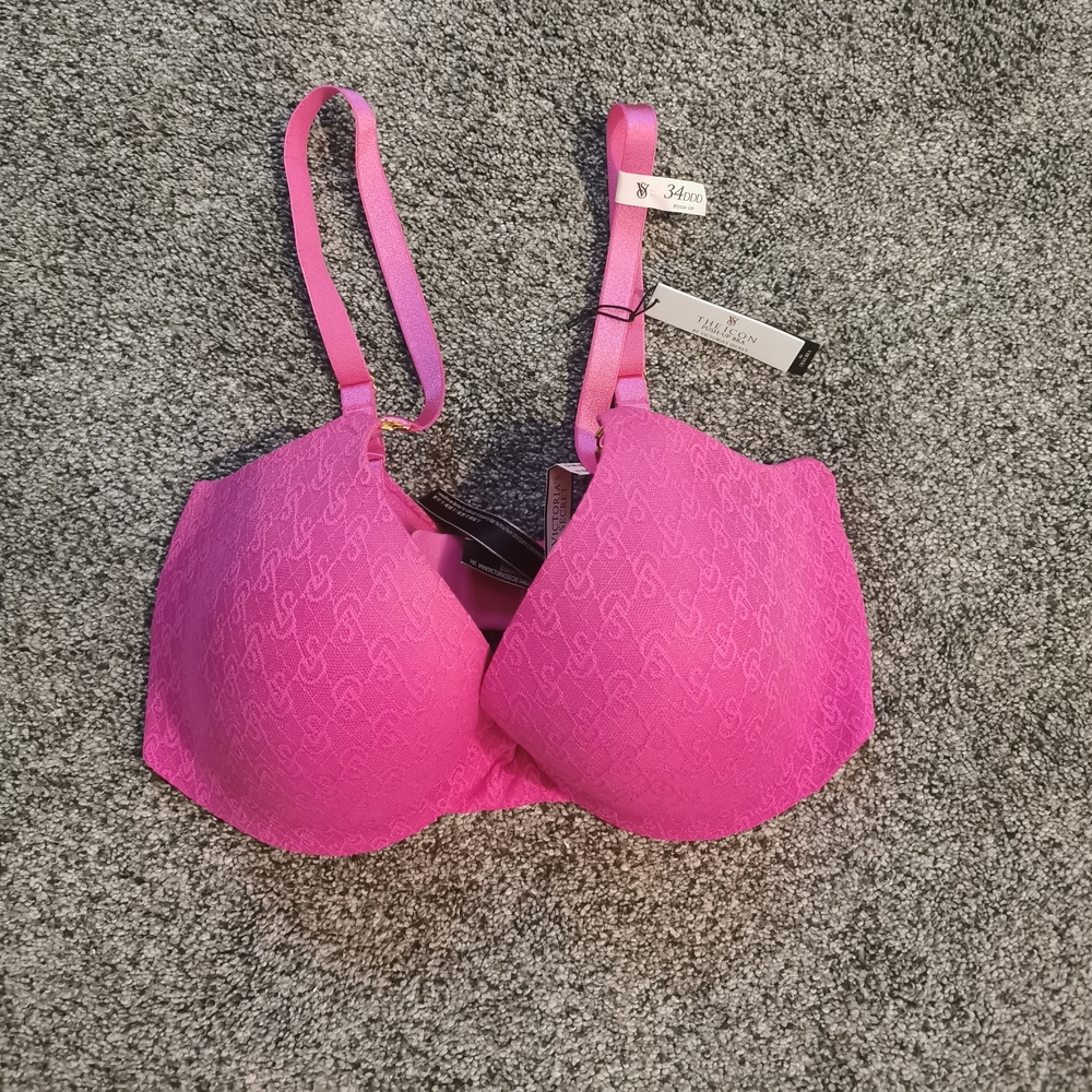 Victoria's Secret The Icon Very Sexy Push-up bra 34 DDD NWT
